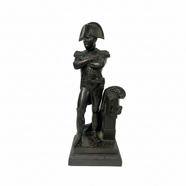 Escultura francesa de Napoleón Bonaparte en bronce Bucarest Art & Antiques