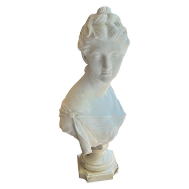Busto francés en mármol 'Diana' firmado inicio s.XX Bucarest Art & Antiques