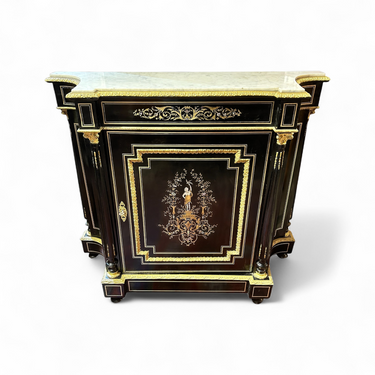 Foto de presentación mejorada — Boulle francés estilo Napoleón III con cubierta de mármol fines s.XIX