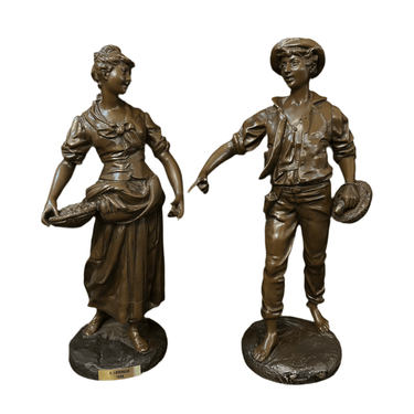 Pareja de campesinos de peltre del escultor francés Adolphe Jean Lavergne (1863-1927) Bucarest Art & Antiques