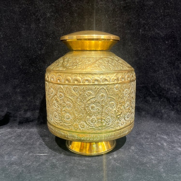 Ánfora de origen indio de bronce dorado 1920 - 1950