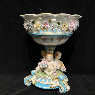 Gran copa de porcelana Meissen con querubines s.XX