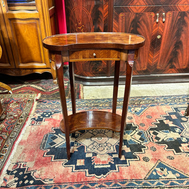 Louis XVI rognon table