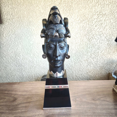 Cabeza de palenque obsidiana y plata Ezequiel Tapia Colección Exclusiva