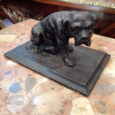 Figura bronce 'Mastín cachorro' | Bucarest Art Gallery Consignación