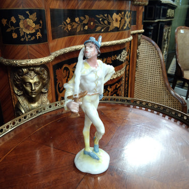 Figura de porcelana alemana Huntschenreuther 'Espadachín' | Bucarest Art Gallery Bucarest Art & Antiques