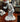 Figura de porcelana Capodimonte hombre caminando con documentos Bucarest Art Gallery