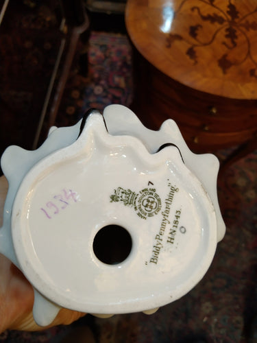 Figura de porcelana Royal Doulton "Biddy Pennyfarthing" | Bucarest Art Gallery Bucarest Art & Antiques