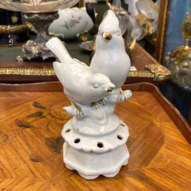 Figura pajaritos sobre rama marca Gerold Porzellan | Bucarest Art Gallery Bucarest Art & Antiques