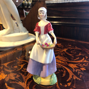 Figura Royal Doulton “Dawn” | Bucarest Art Gallery Bucarest Art & Antiques