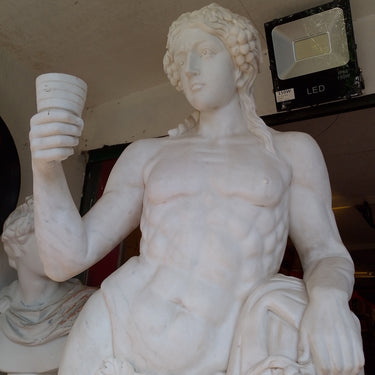 Gran escultura Dionisio en mármol Bucarest Art & Antiques